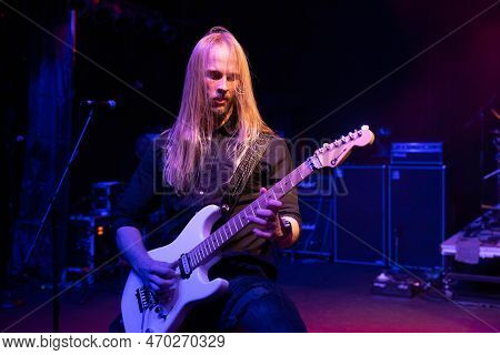 Mt. Clemens, Michigan -usa- January 28, 2023: Xyz Performing At The Emerald Theatre As Special Guest