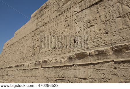 Hieroglypic Carvings On Wall At The Ancient Egyptian Temple Of Khonsu In Karnak Luxor Egypt