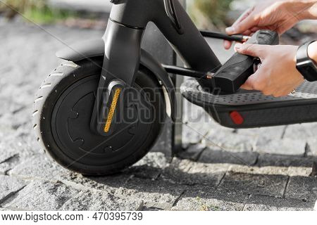 The Bike U Lock For Electric Scooter To Protect It From Stolen