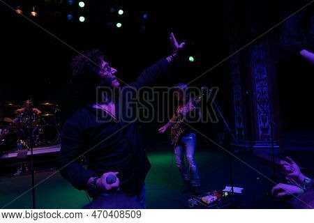 Mt. Clemens, Michigan -usa- January 28, 2023: George Lynch Performing At The Emerald Theatre With Sp