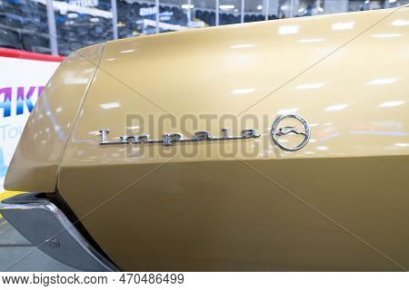 Flint, Michigan -usa- February 10, 2023:  8Th Annual Chrome And Ice Winter Indoor Autoshow At The Do