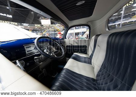 Flint, Michigan -usa- February 10, 2023:  8Th Annual Chrome And Ice Winter Indoor Autoshow At The Do
