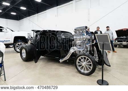 Flint, Michigan -usa- February 10, 2023:  8Th Annual Chrome And Ice Winter Indoor Autoshow At The Do