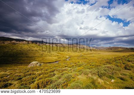 Snowy Mountains View On Cascade Hut Trail In Australia