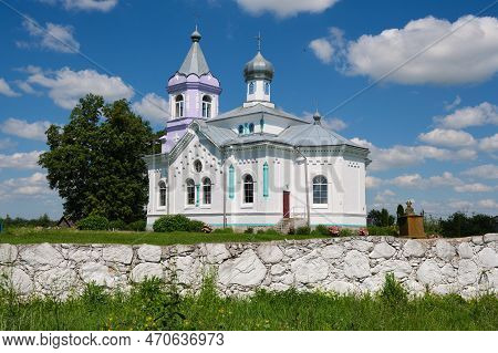 Old Ancient Orthodox Church Of Anna The Righteous In Mizherichi Village, Grodno Region, Zelva Distri