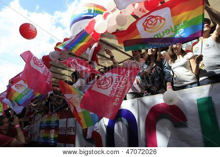 同性恋骄傲 2012 年，巴黎法国