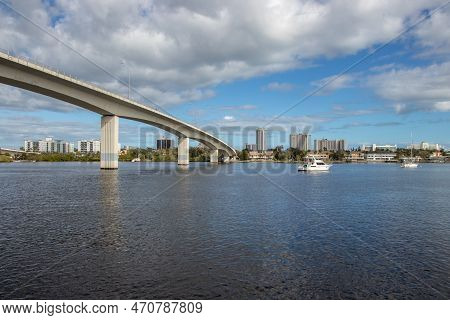 Daytona Beach, Florida, United States - December 29, 2022: Oakridge Bridge Over The Halifax River In
