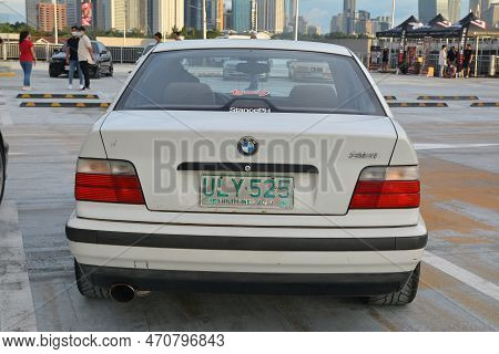 San Juan, Ph - Nov 20 - Bmw 318i At Bimmers Reunite On November 20, 2022 In San Juan, Philippines. B