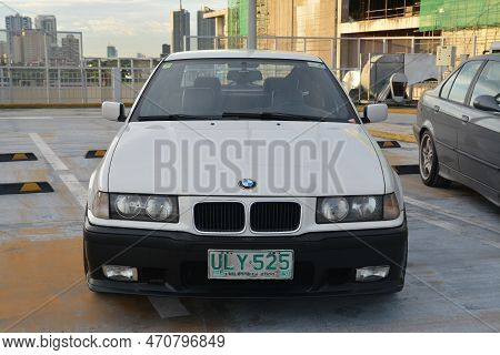 San Juan, Ph - Nov 20 - Bmw 318i At Bimmers Reunite On November 20, 2022 In San Juan, Philippines. B