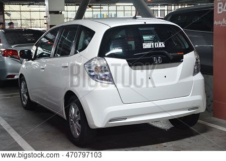 Paranaque, Ph - Nov 19 - Honda Jazz At Tastefully Built Car Meet On November 19, 2022 In Paranaque, 