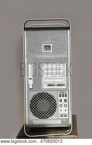 Itterbeck, Germany - Nov 11 2022 Rear Of A Apple Mac Pro 1st Generation Tower Computer. The Case Of 