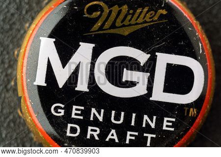 Tyumen, Russia-february 15, 2023: Old, Retro In Bottle Cap, Mgd Is Actually Made From The Same Recip