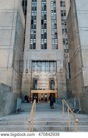 New York, Usa - November 21, 2022: Entrance Of The Criminal Courts Buildings In Manhattan. The Seven