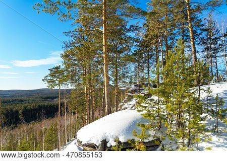 Small Devils Rock Covered With Snow, Devil's Hillfort Complex On Sunny Winter Day. Iset Park, Iset V
