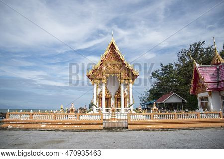 Thailand Prachuap Bang Wat Saphan Bo Thong Lang