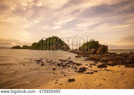 Thailand Prachuap Bang Saphan Bo Thong Lang Bay