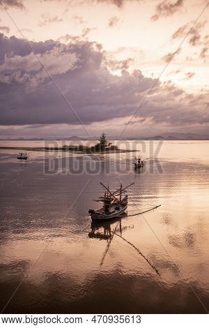 Thailand Prachuap Bang Saphan Bo Thong Lang Bay