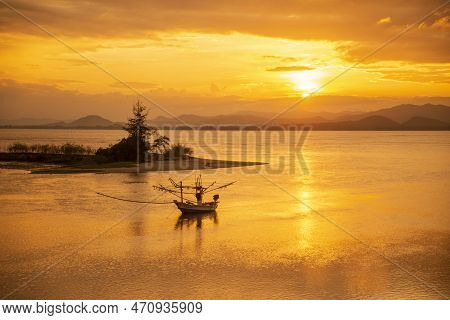 Thailand Prachuap Bang Saphan Bo Thong Lang Bay