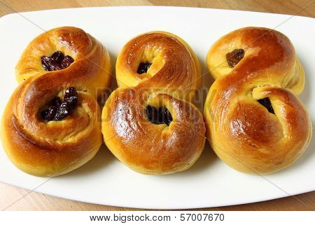 Saffron Buns