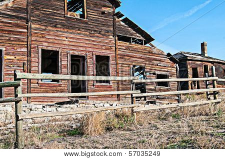 Abandoned Homestead