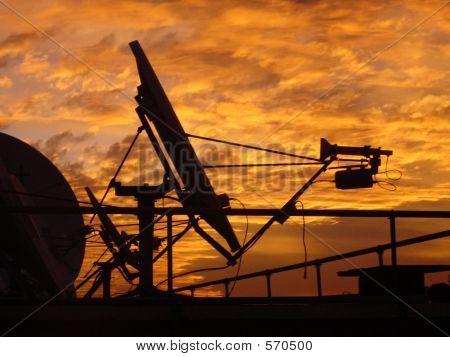 SATELLIET SKY