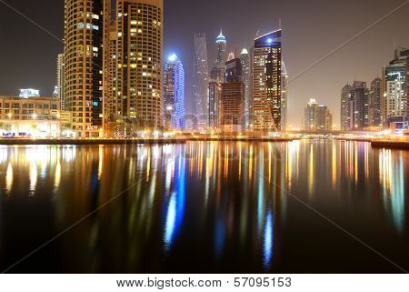 Dubai, Uae - September 11: The Night Illumination Of Dubai Marina On September 11, 2013 In Dubai, Ua