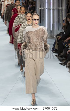 Carolina Herrera - Fall 2015 Collection