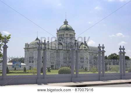 The Ananta Samakhom throne hall in thailand