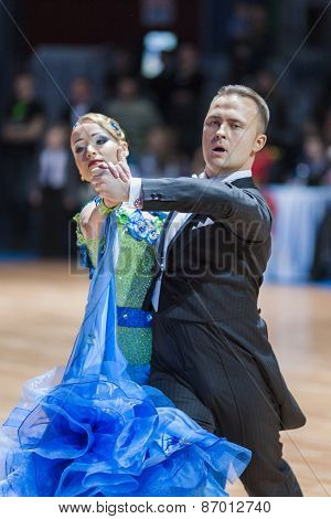 Minsk, Belarus-february 15, 2015: Divtsov Dmitrii And Gribkova Mariya From Turkey Performs Adult Sta