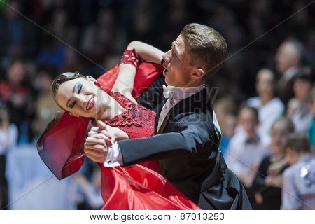 Minsk, Belarus-february 15, 2015: Unidentified Professional Dance Couple Performs Youth-2 Standard P