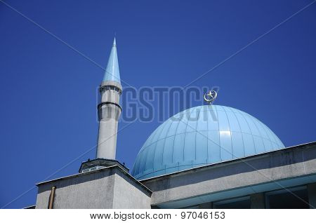 Sultan Haji Ahmad Shah Mosque a.k.a UIA Mosque in Gombak, Malaysia
