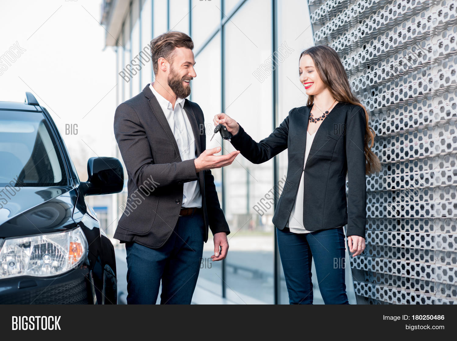 Happy Customer 图片和照片(免费试用) | Bigstock