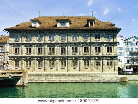 Old Town Hall At Limmat In Zurich Swiss