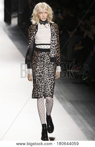 Desigual - Fall 2017 Collection