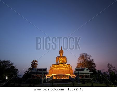 Arany Buddha