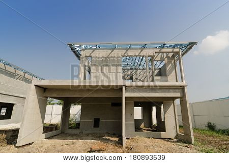 The building structure are made from prefabrication system.All pieces are made from high-strength concrete.Then assembled into a building.