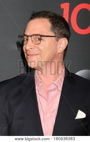 LOS ANGELES - APR 8:  Joshua Malina at the 