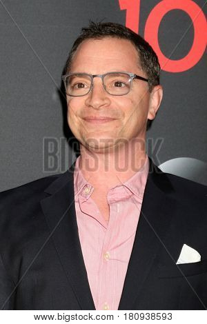 LOS ANGELES - APR 8:  Joshua Malina at the 