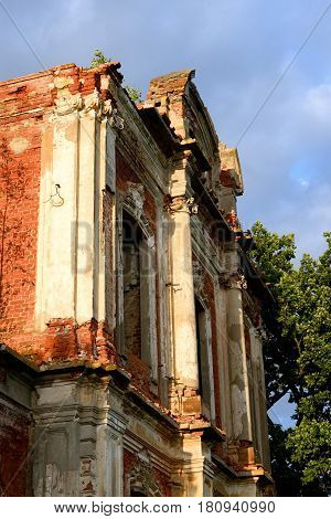 Ruined palace in the estate Znamenka near St.Petersburg Russia.