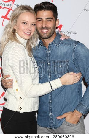 LOS ANGELES - JAN 17:  Melissa Ordway, Jason Canela at the Young and the Restless Celebrates 30 Years at #1 at the CBS Television CIty on January 17, 2019 in Los Angeles, CA
