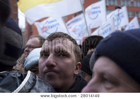 Rusko, Moskva - Prosinec 24: 120 tisíc demonstrantů se v akademik Sacharov vyhlídky T