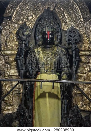 Belur, Karnataka, India - November 2, 2013: Chennakeshava Temple. Main Sanctuary Before The Start Of