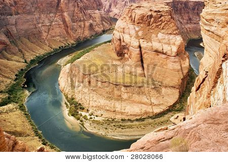  Uma curva abrupta do Rio Colorado, no estado de Utah, nos Estados Unidos