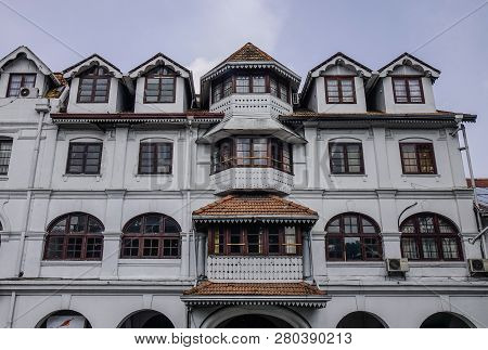 Kandy, Sri Lanka - Dec 15, 2018. Old Building In Kandy, Sri Lanka. Kandy Is About A 3-hour Drive Fro