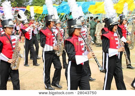 Paraders ในฤดูกาลเทศกาลกีฬาท้องถิ่น