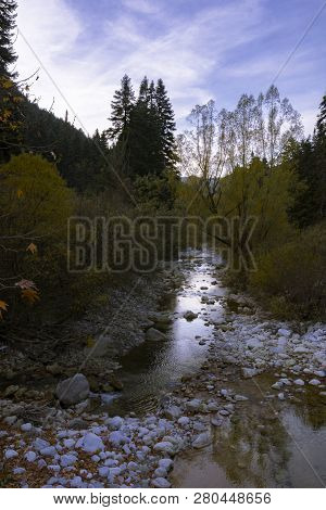 The National Park Of Tzoumerka,peristeri & Arachthos Gorge,is An Open Land Area Of About 820 Km2,loc