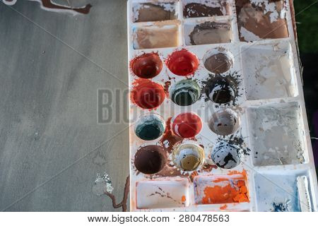 Thai Painting Used Water Color From Dust Color There Made From Stone Copper And Other Matterial