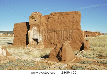 brun adobe ruiner