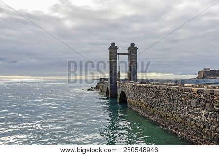 Bridge With Castle Doors (puente De Las Bolas) Of The Castle Of Saint Gabriel (castillo De San Gabri