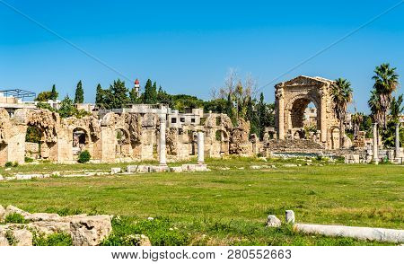 Roman Aqueduct In Tyre. Unesco World Heritage In Lebanon